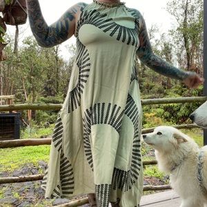 Manaola midi dress Lālani Kalalea M